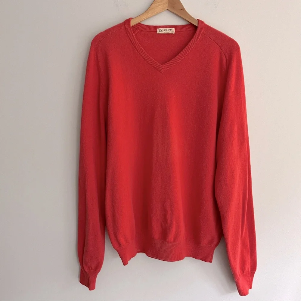 J. Crew Men's Vibrant Coral V-Neck Sweater Extra Large Tall